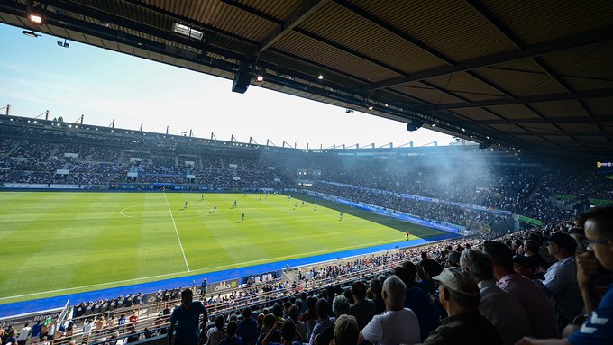 Stade_de_football_de_Strasbourg