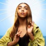 Plainte contre la vandalisation d'une affiche de Bilal Hassani