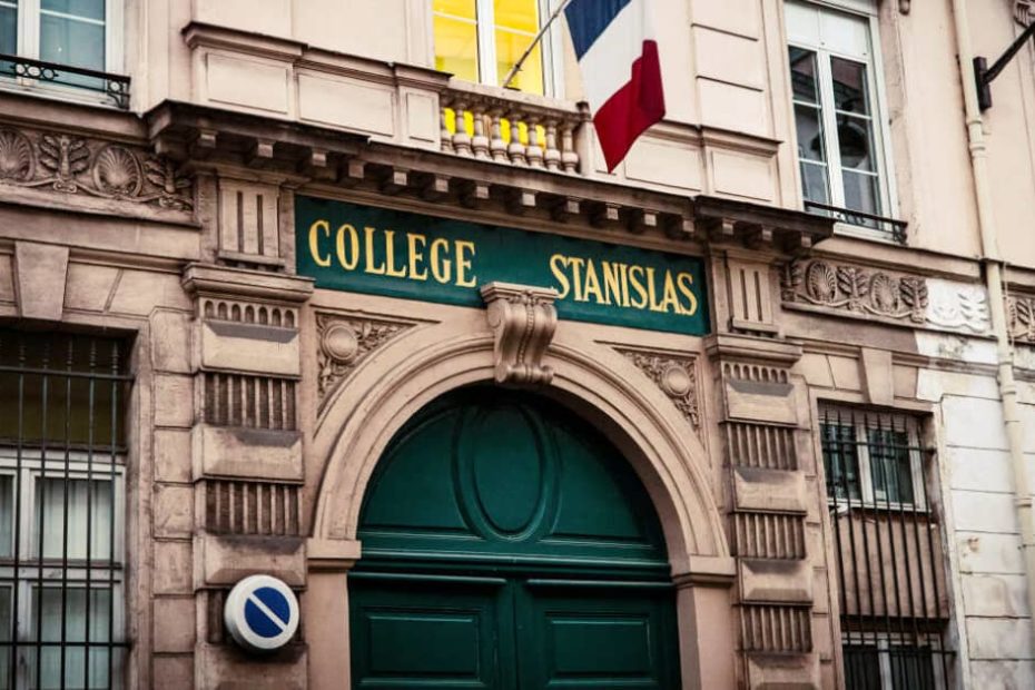 Plainte contre L'école Stanislas